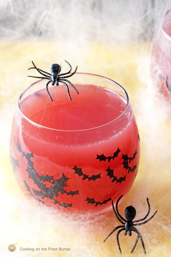 Creepy Crawler Cocktail Alcoholic Halloween Drinks