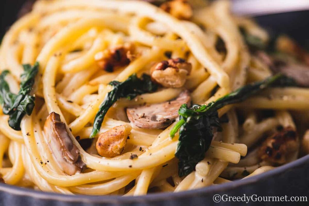 Blue Cheese Pasta, with Spinach, Mushrooms, and Walnuts by Greedy Gourmet