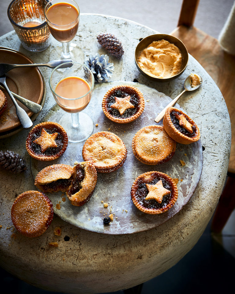 Baileys Mince Pies by Delicious Magazine