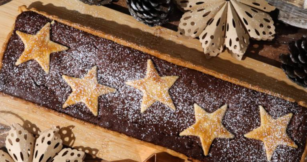 Christmas Star Brownie and Mincemeat Tart by Jus-Rol