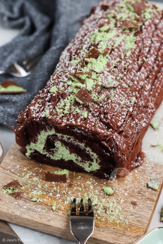 Mint Chocolate Yule Log by Jane's Patisserie