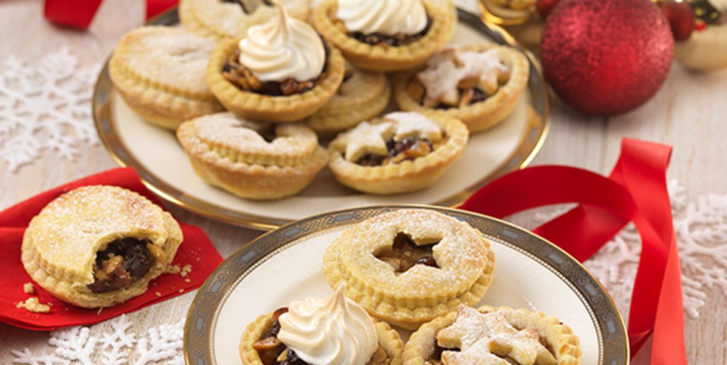 Orange Mince Pies by Bake with Stork