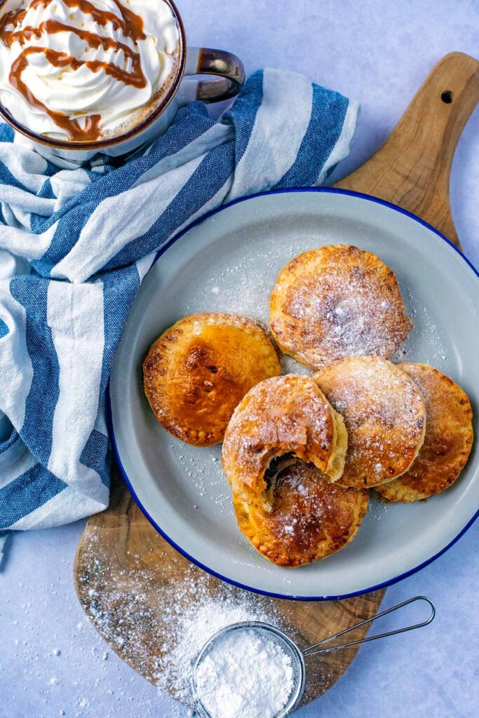 Puff Pastry Mince Pies by Hungry Healthy Happy