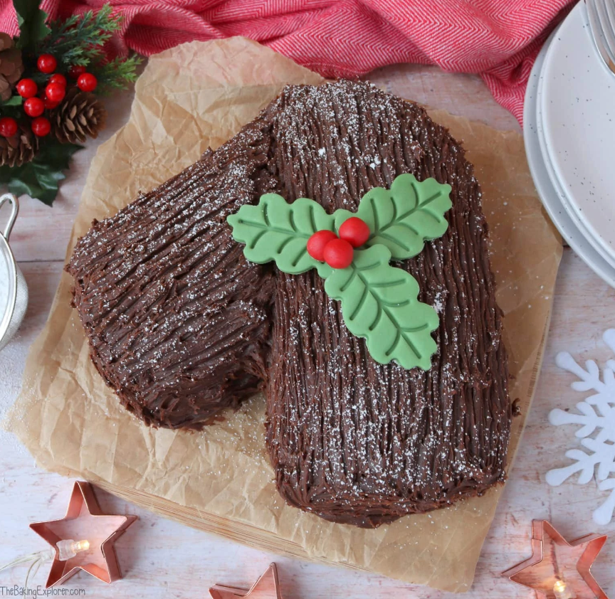 Traditional Yule Log by The Baking Explorer