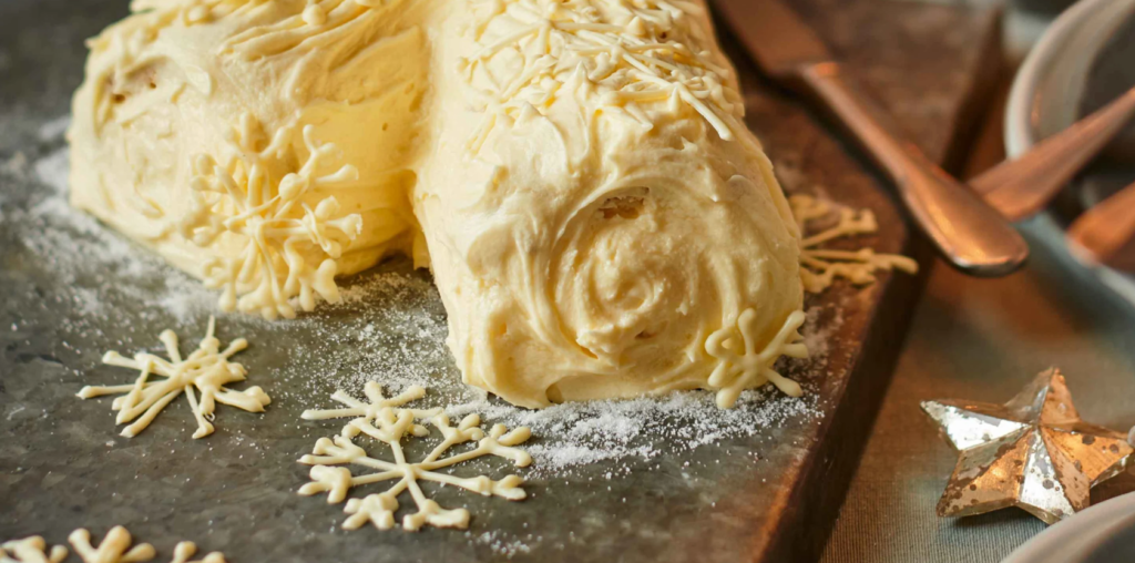 Vegan White Spiced Christmas Yule Log by Co-op