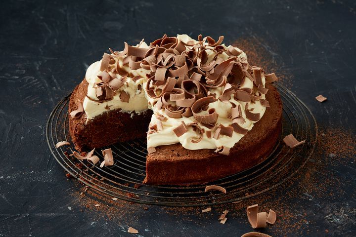 Baileys Brownie Cake with Cheesecake Icing by Delicious AU