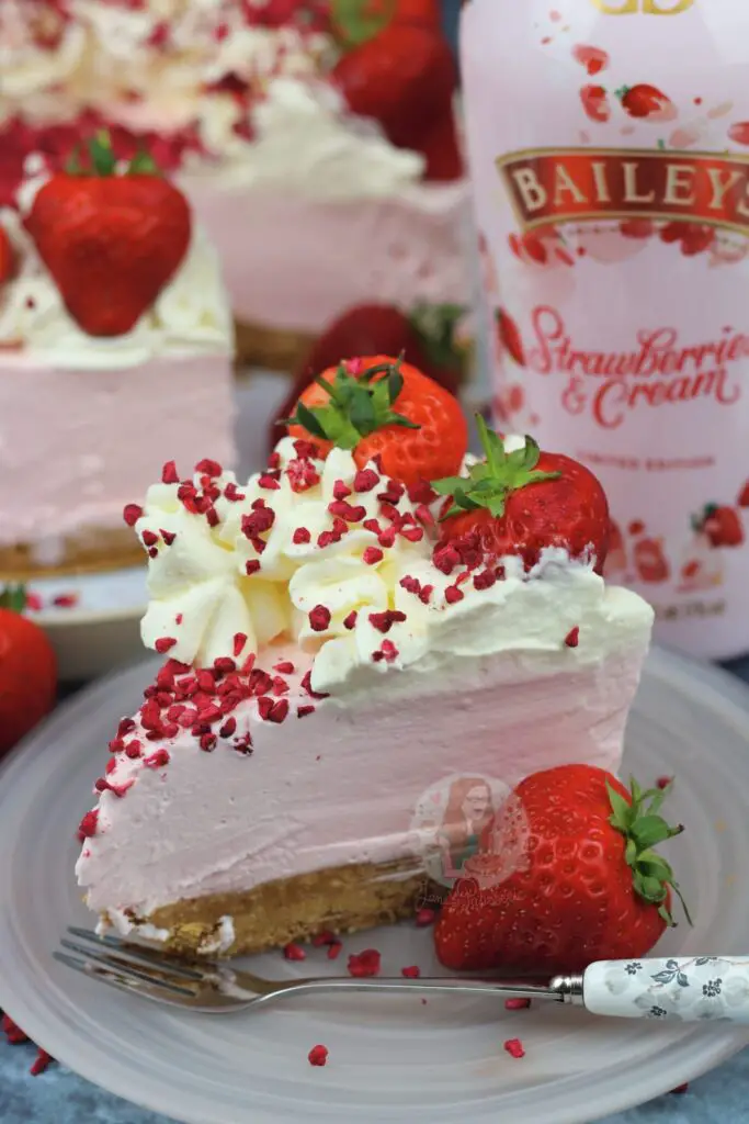 Baileys Strawberries and Cream Cheesecake by Jane's Patisserie