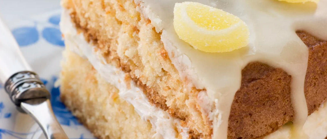 Lemon Drizzle Cake by Arla UK