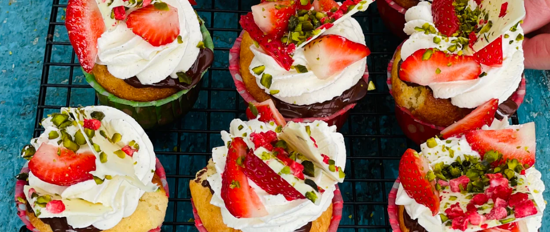 Strawberry Tartlets by Arla UK